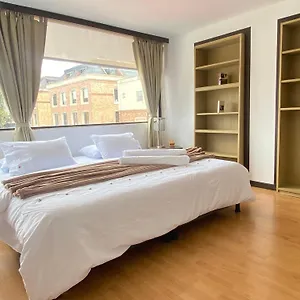  Apartment 5, Parque De La 93 Colombia